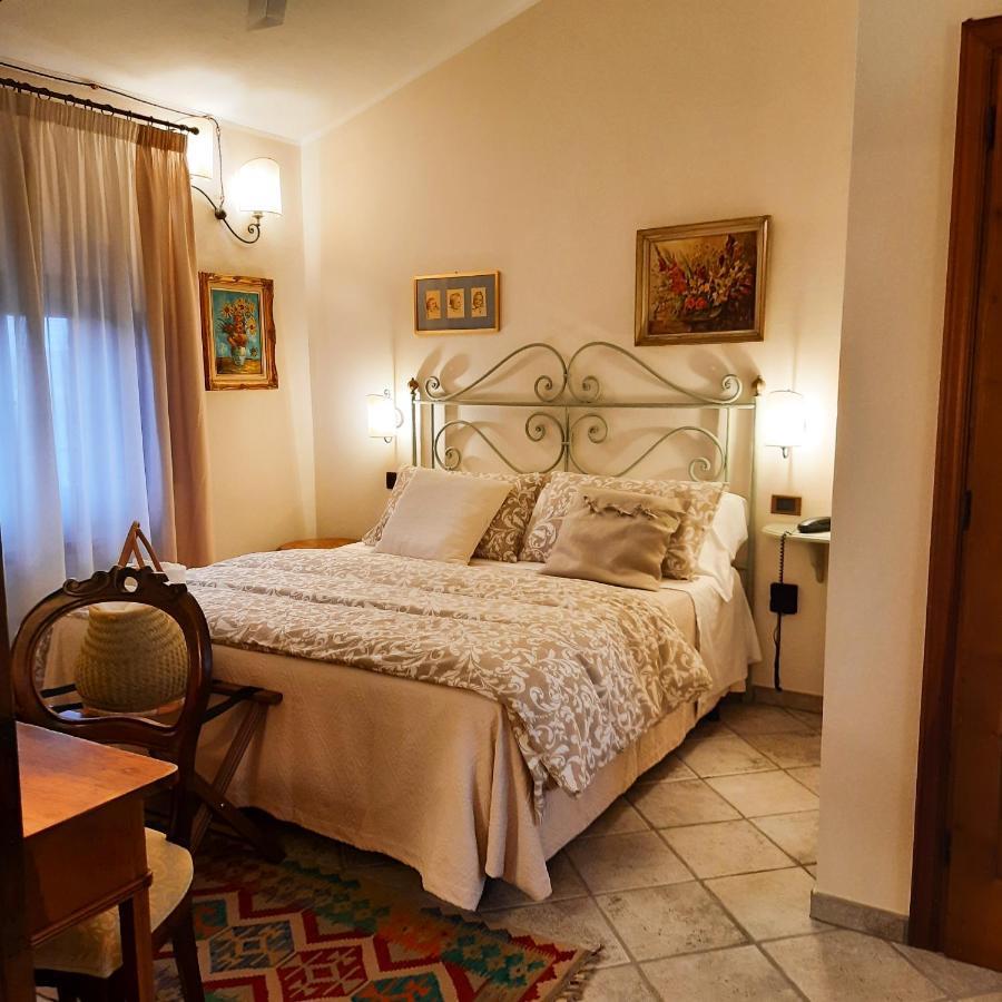 Boutique Hotel Fox'S Inn San Giustino Valdarno Екстериор снимка