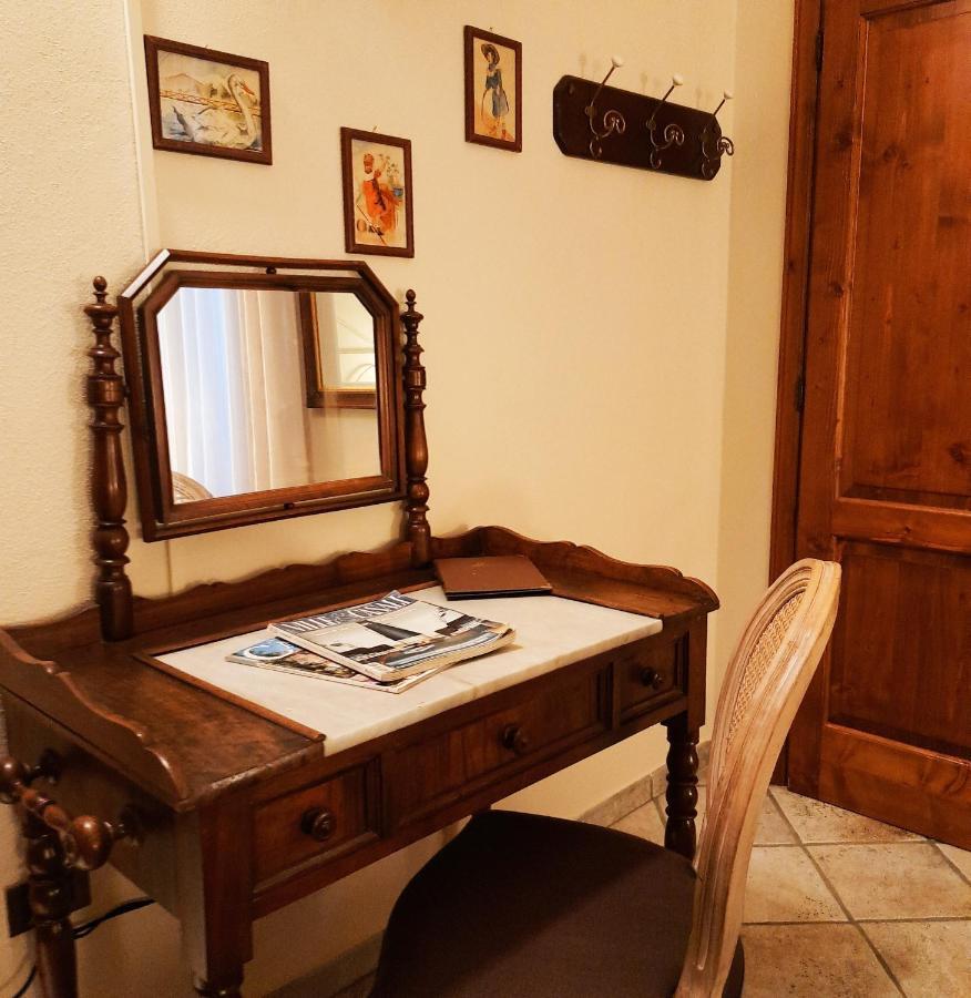 Boutique Hotel Fox'S Inn San Giustino Valdarno Екстериор снимка