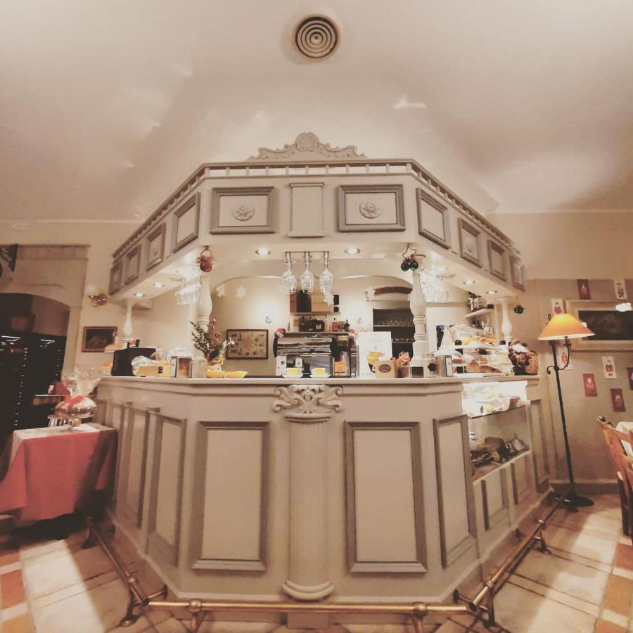 Boutique Hotel Fox'S Inn San Giustino Valdarno Екстериор снимка